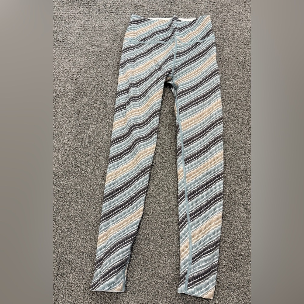 Tavi xs striped leggings. Like new